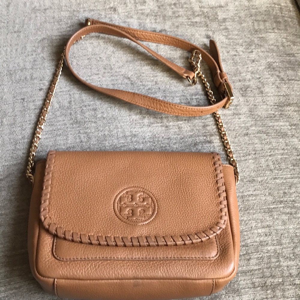 Tory burch crossbody clutch